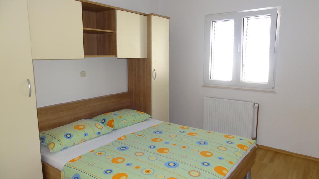 Apartments Braco Seget Vranjica Exterior foto